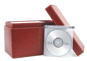 CD/DVD STORAGE BOX - RED